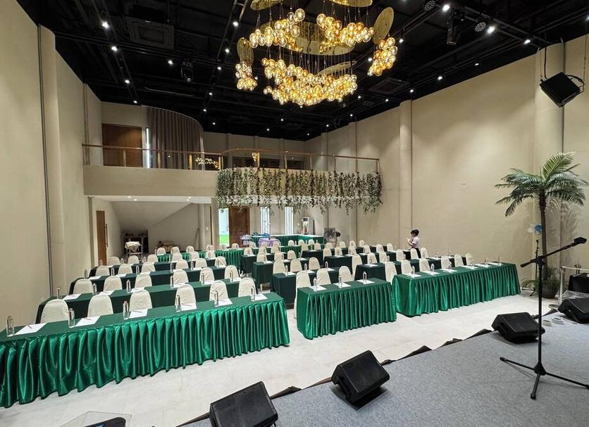 Conference room Photo