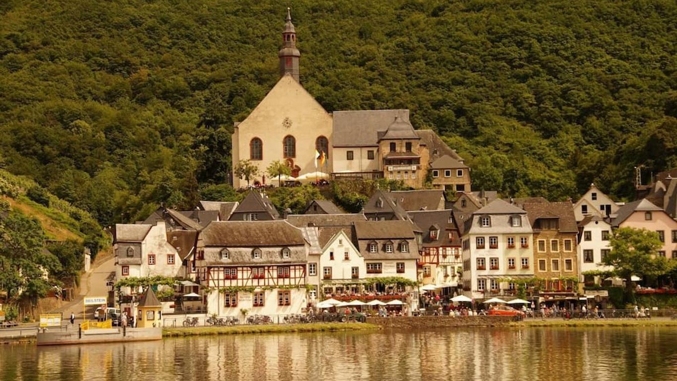 Hotel zum Moselstrand