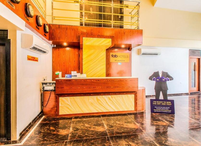 Front desk Photo