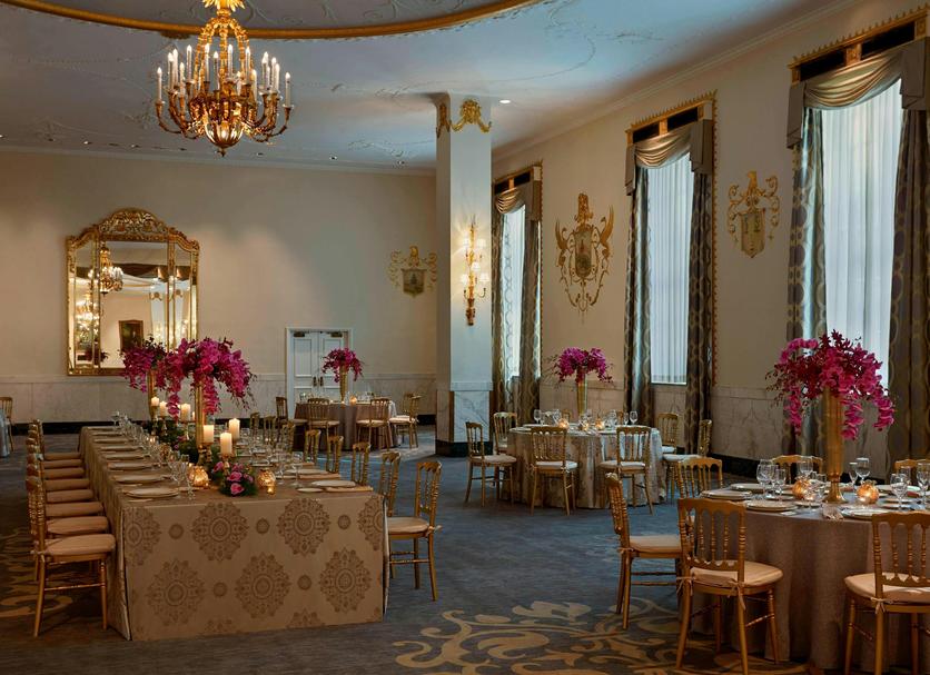Banquet hall Photo