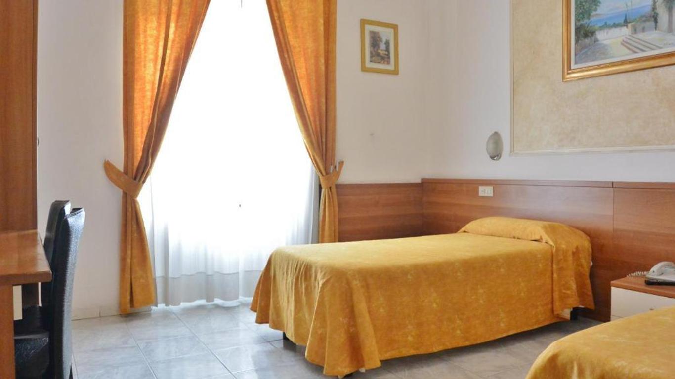 Hotel Mignon