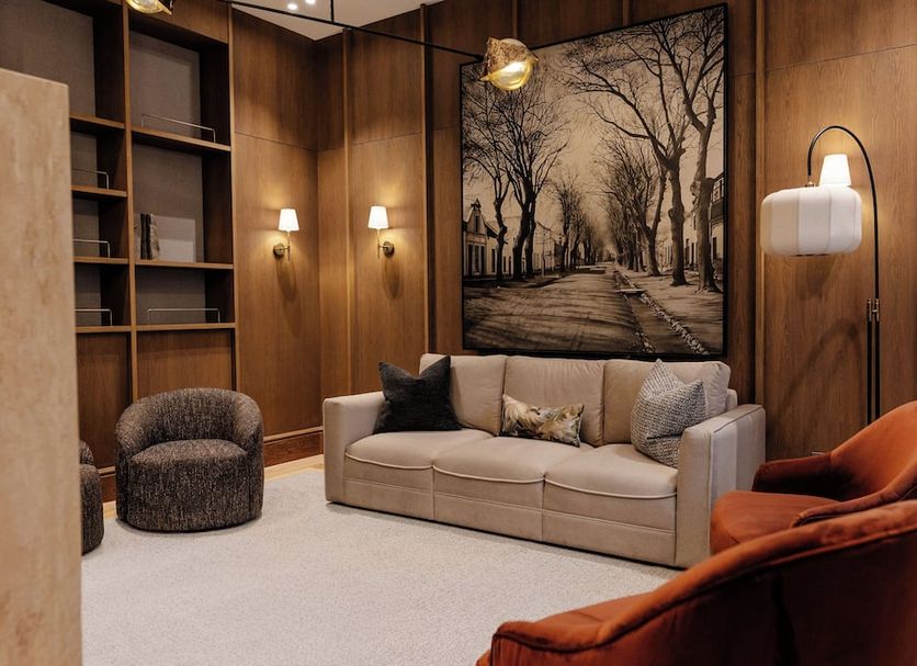Lounge Photo
