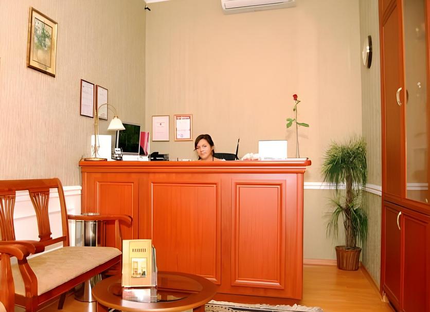Front desk Photo