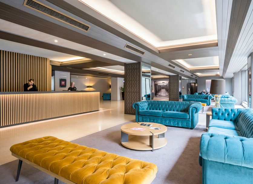 Lounge Photo