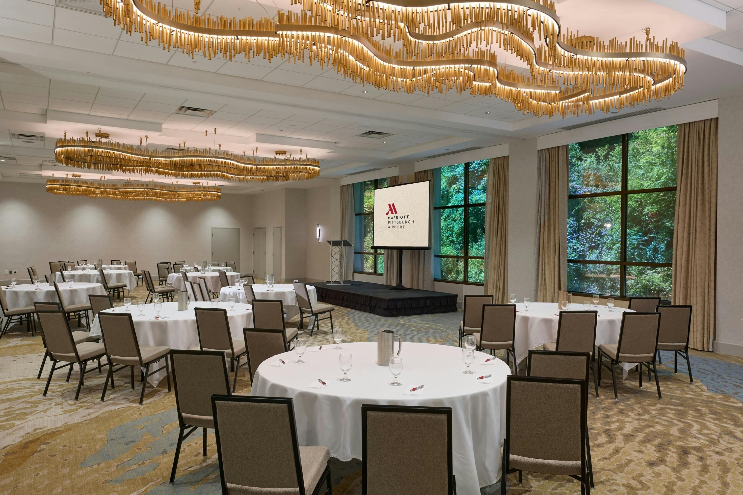 Banquet hall