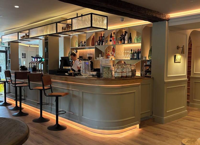 Bar Photo