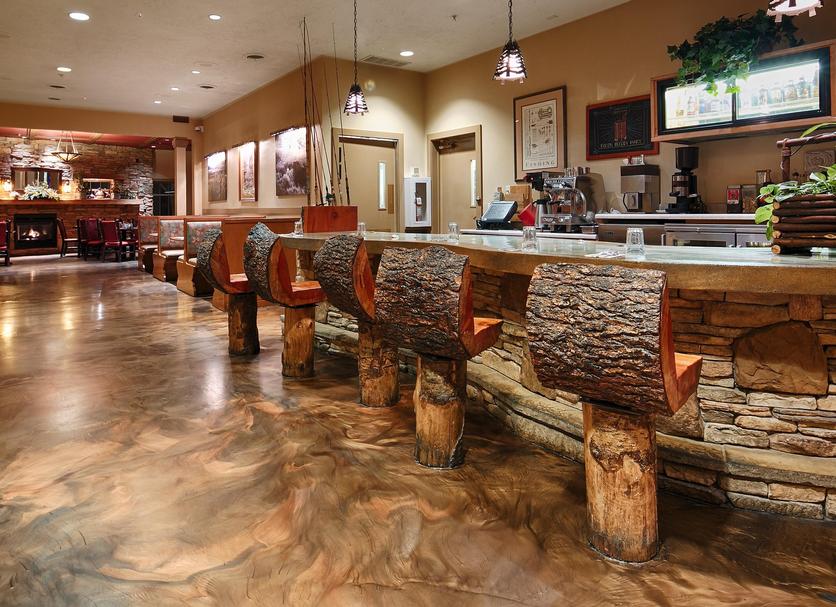 Bar Photo