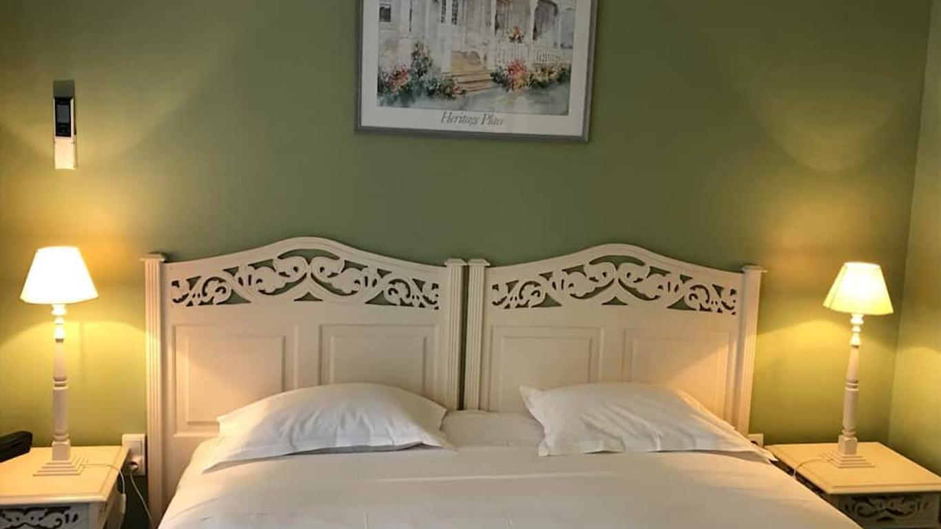 Hotel Le Festival