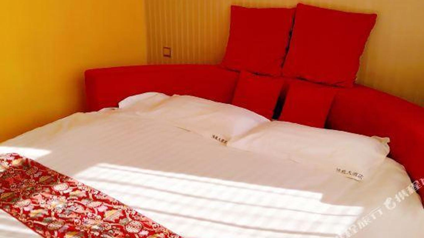 Bowei Hotel