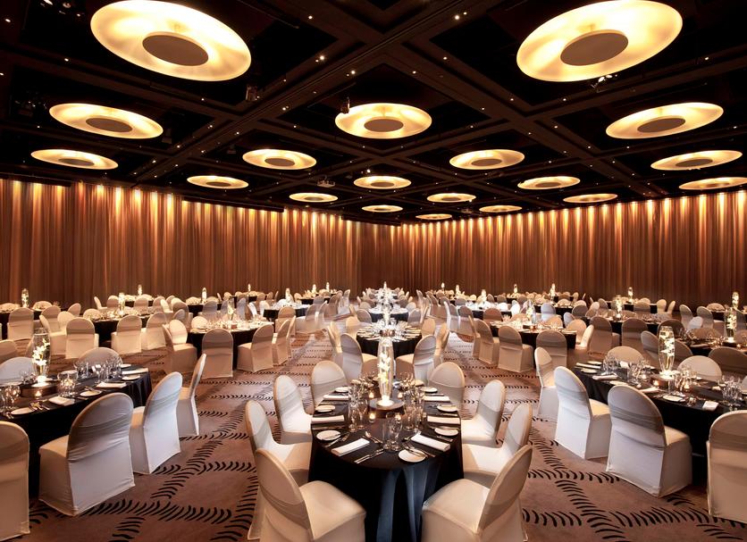 Banquet hall Photo