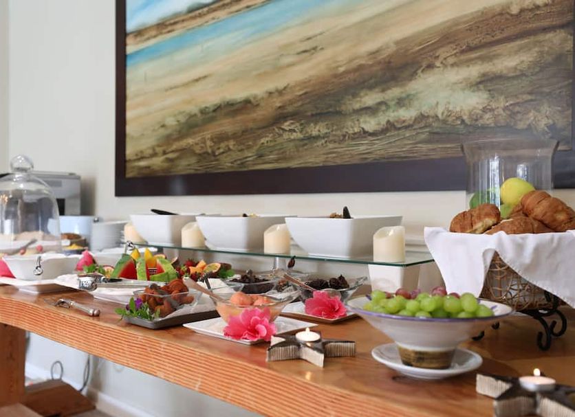 Buffet Photo