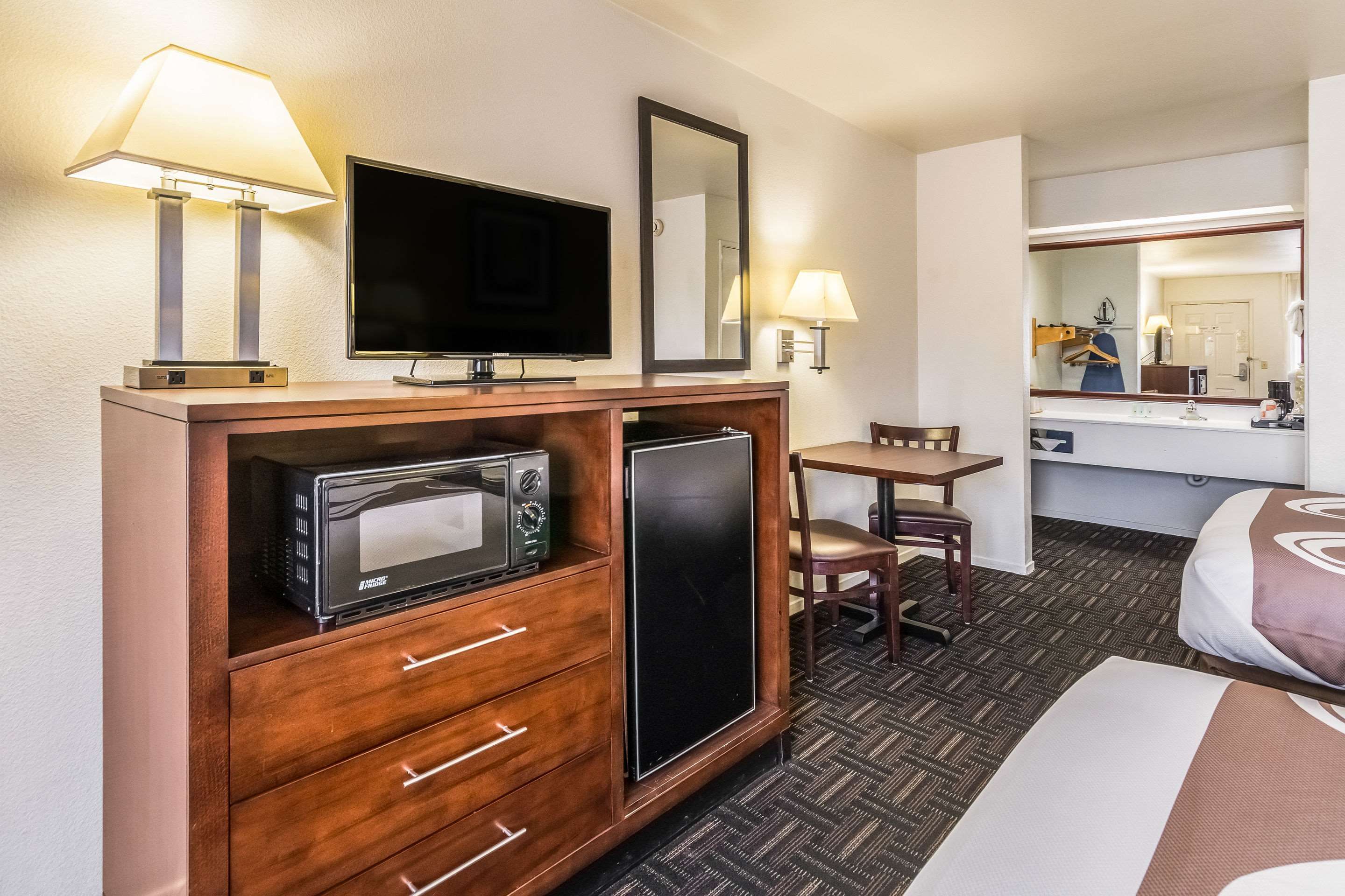 Room amenity
