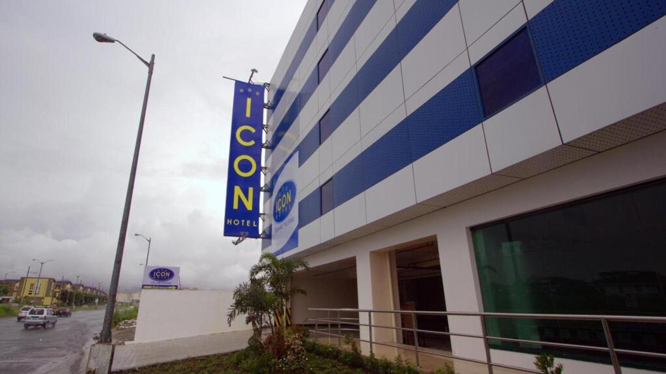 Icon Hotel Macapagal