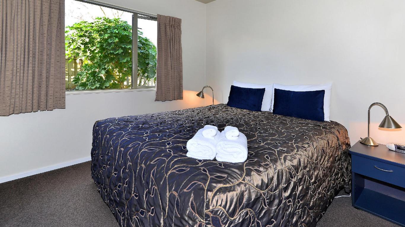Arena Motel