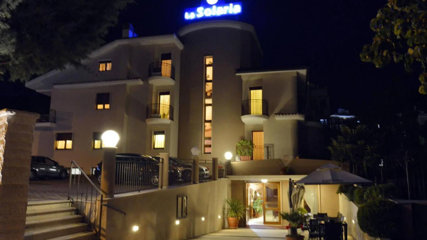 Hotel e Appartamenti La Solaria