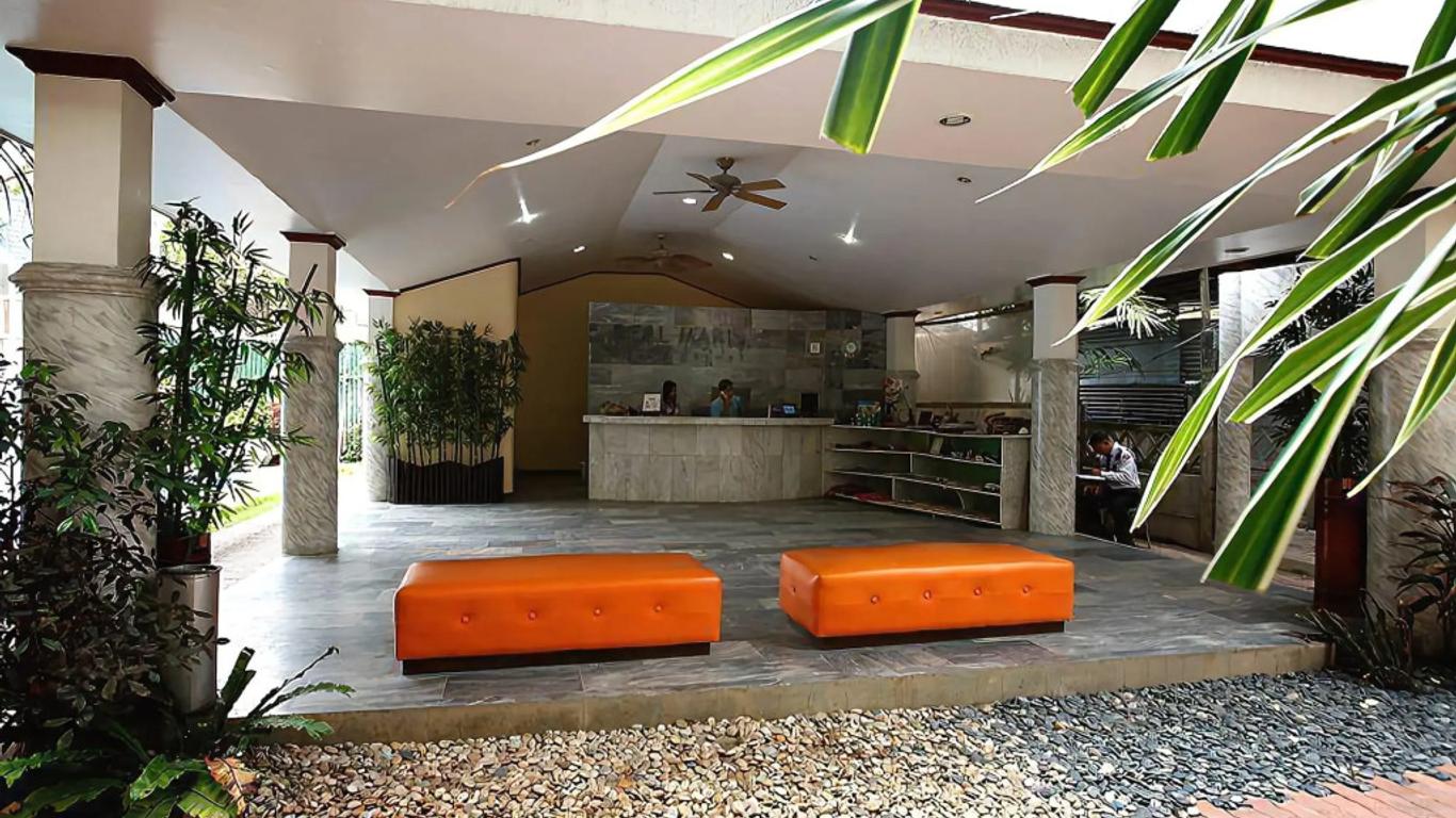 Real Maris Resort and Hotel