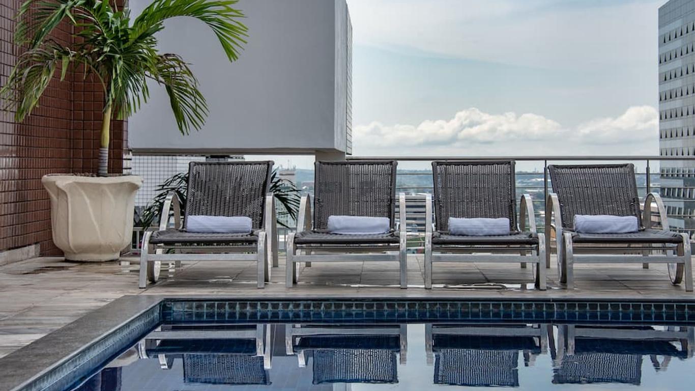 Hotel Adrianópolis All Suites