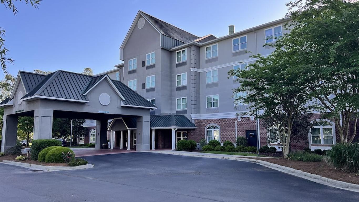 Spark by Hilton Summerville