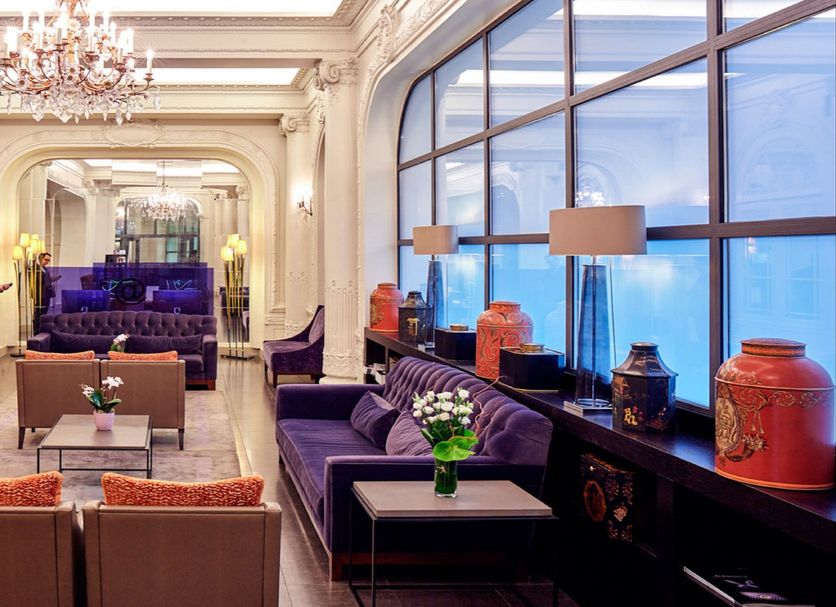 Lounge Photo