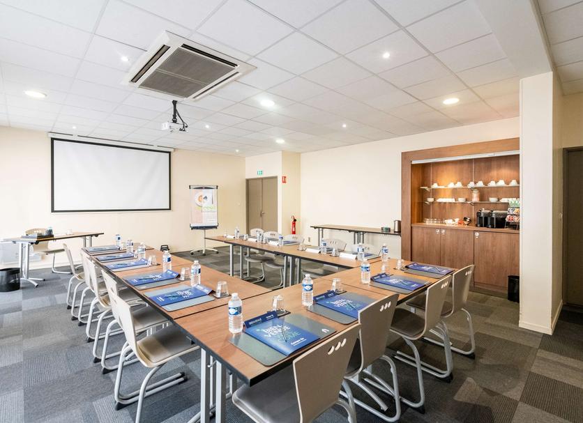 Conference room Photo