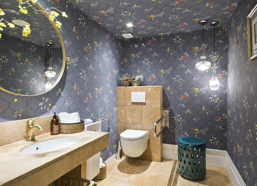 Bathroom Photo