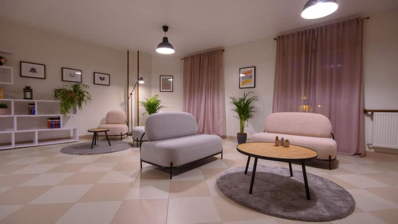U-Hotel Darío Lugo