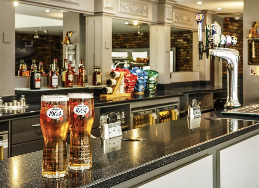 Bar Photo