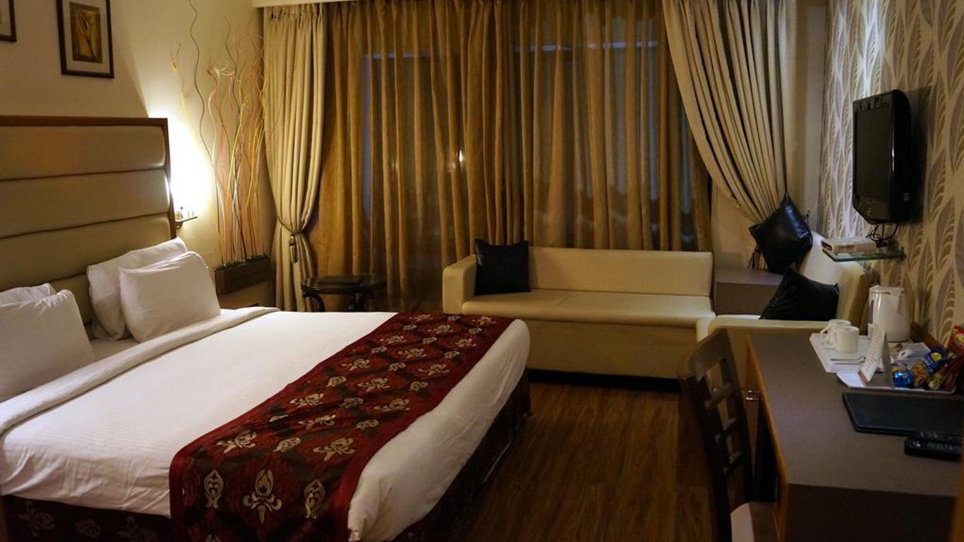 The Grand Solitaire Hotel