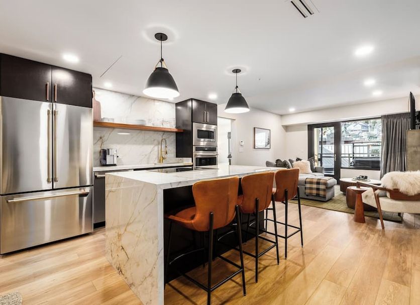 Kitchen Photo