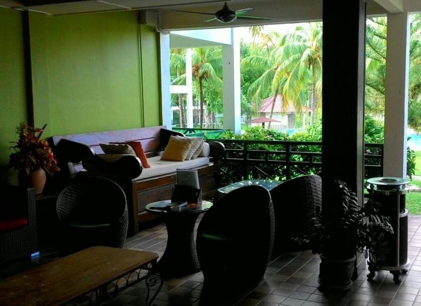 Lounge Photo