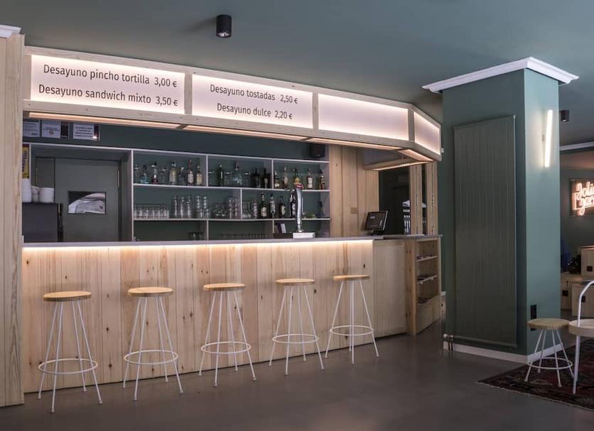 Bar Photo
