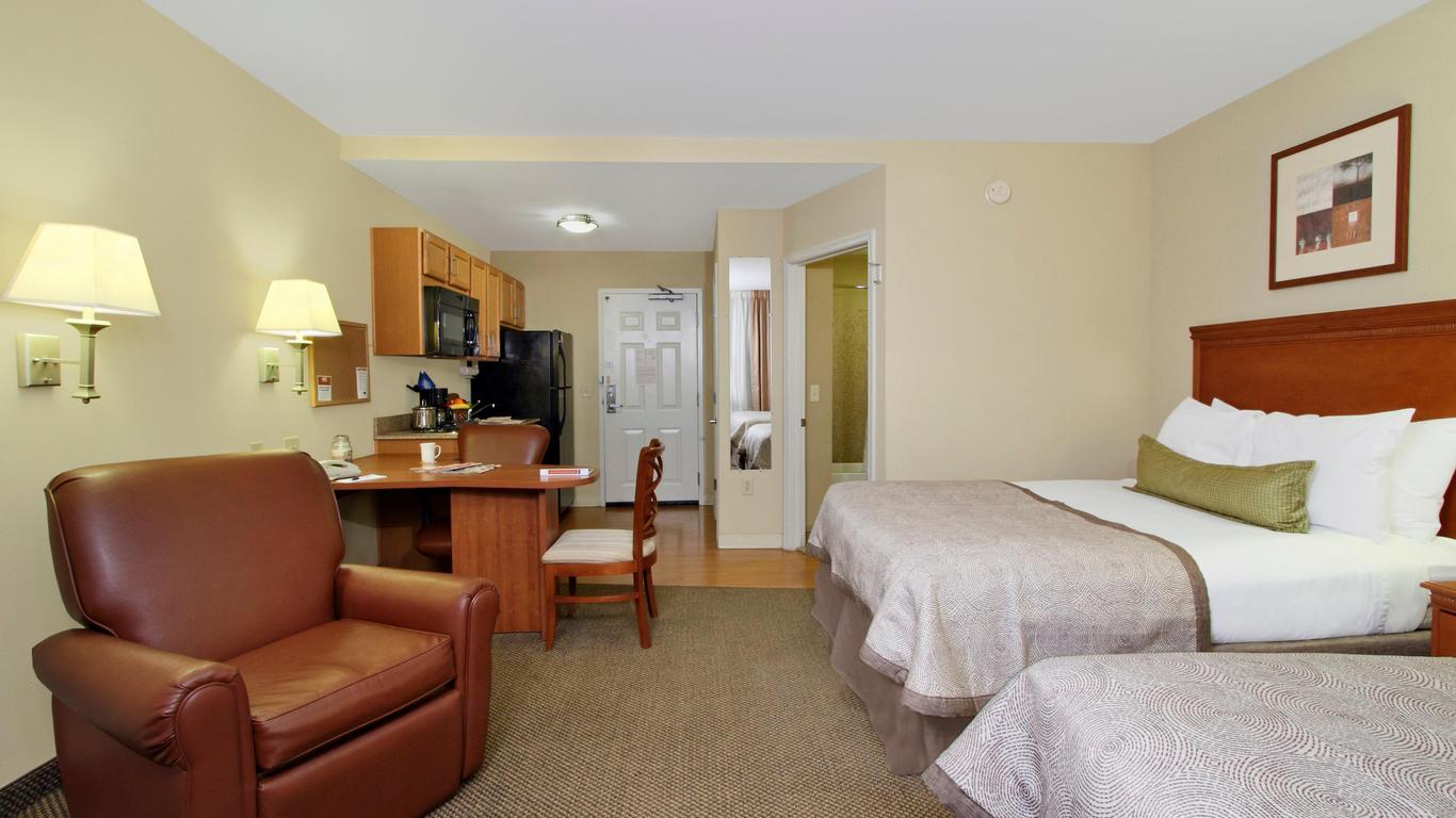 Candlewood Suites Norfolk Airport