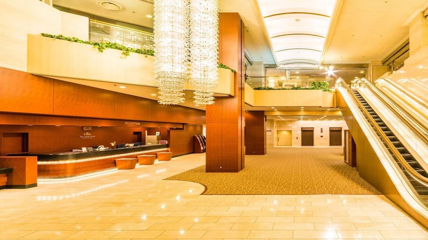 The Crown Palais New Hankyu Kochi