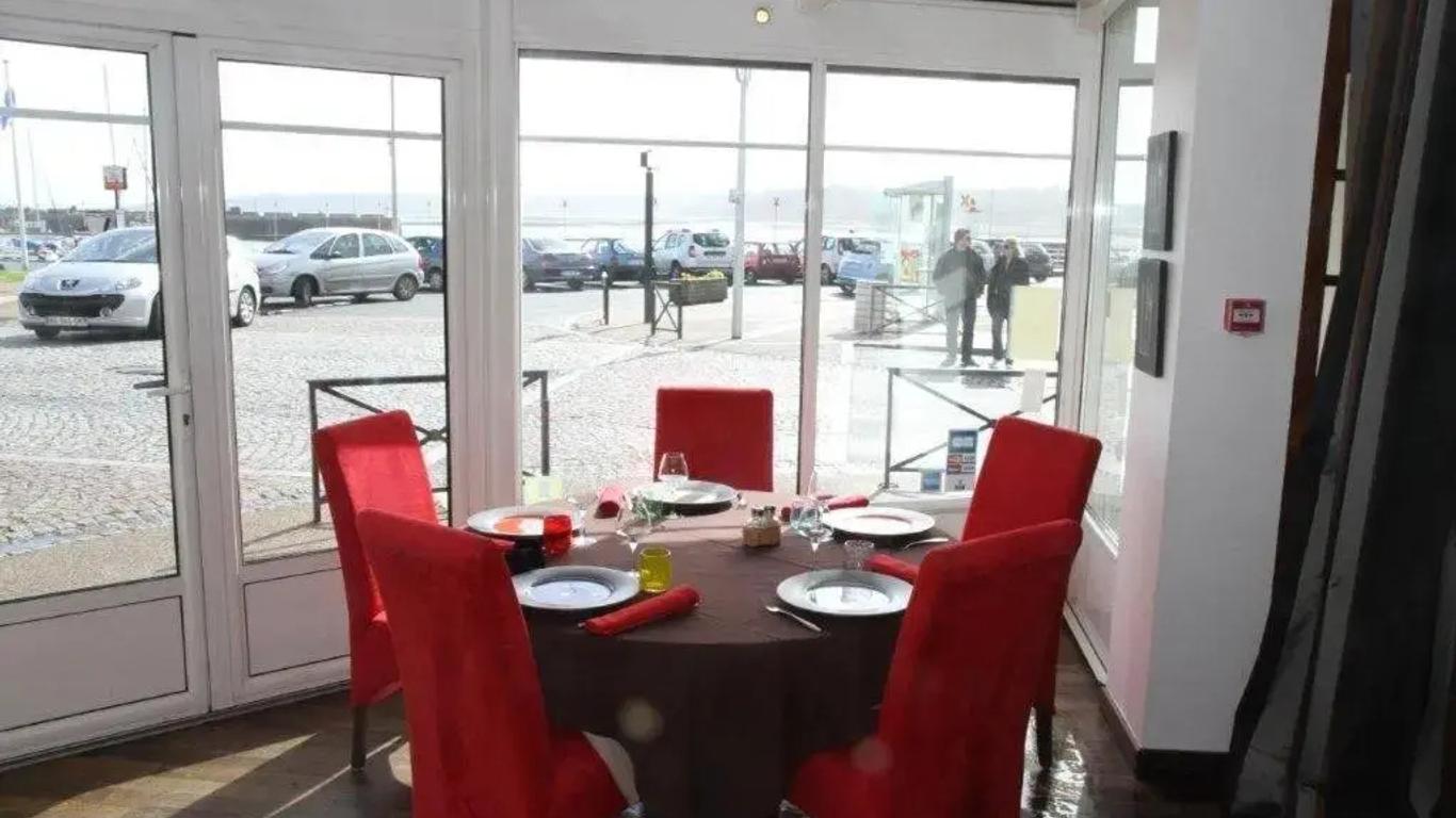 Hotel Le Suroit