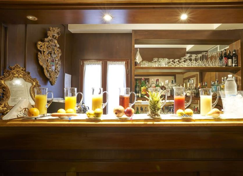 Bar Photo
