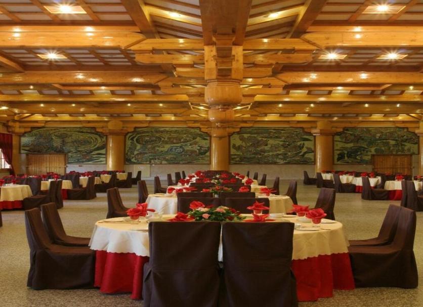 Banquet hall Photo