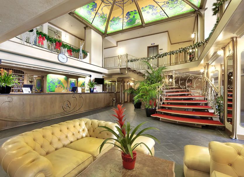 Lobby Photo