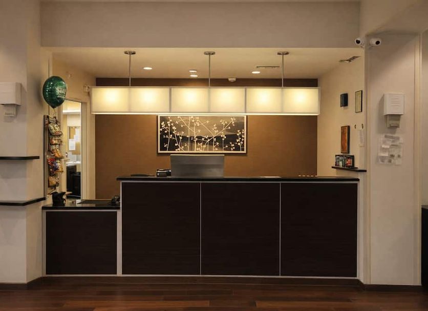 Front desk Photo