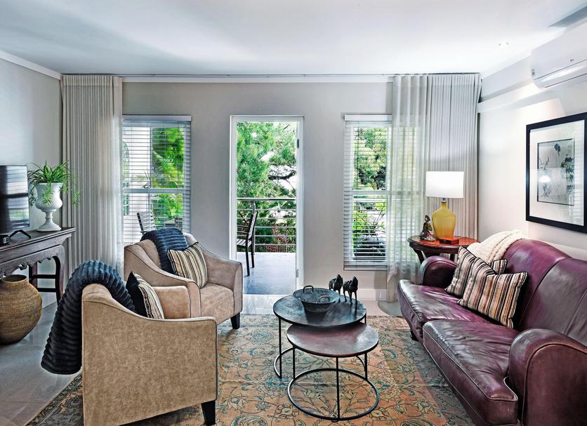 Living room Photo