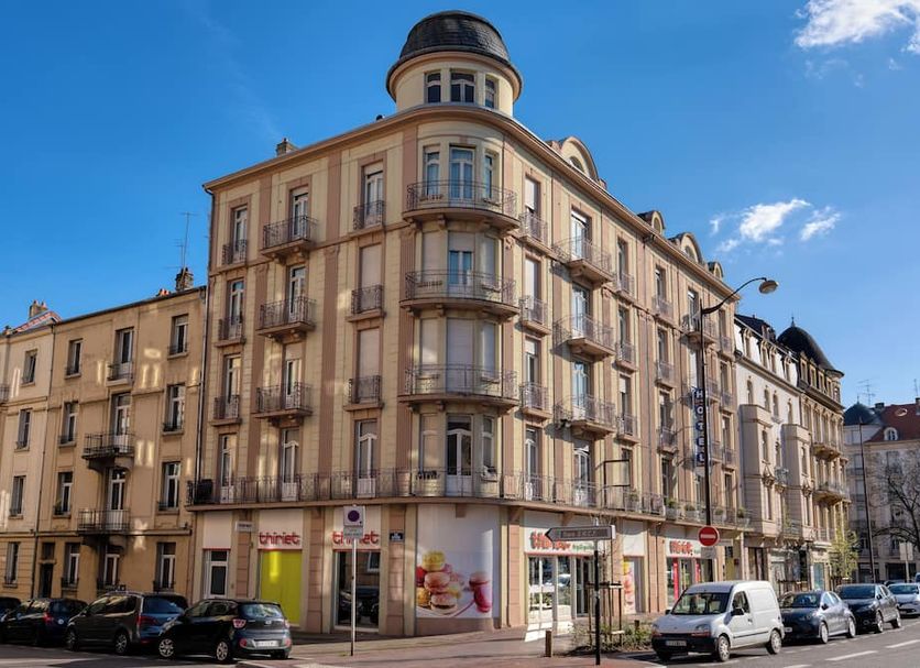 Building Photo