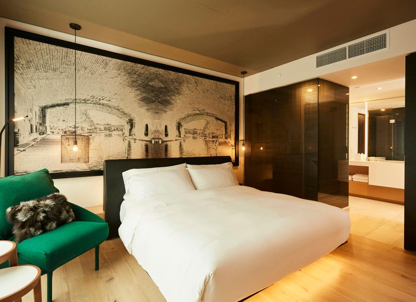 Bedroom Photo