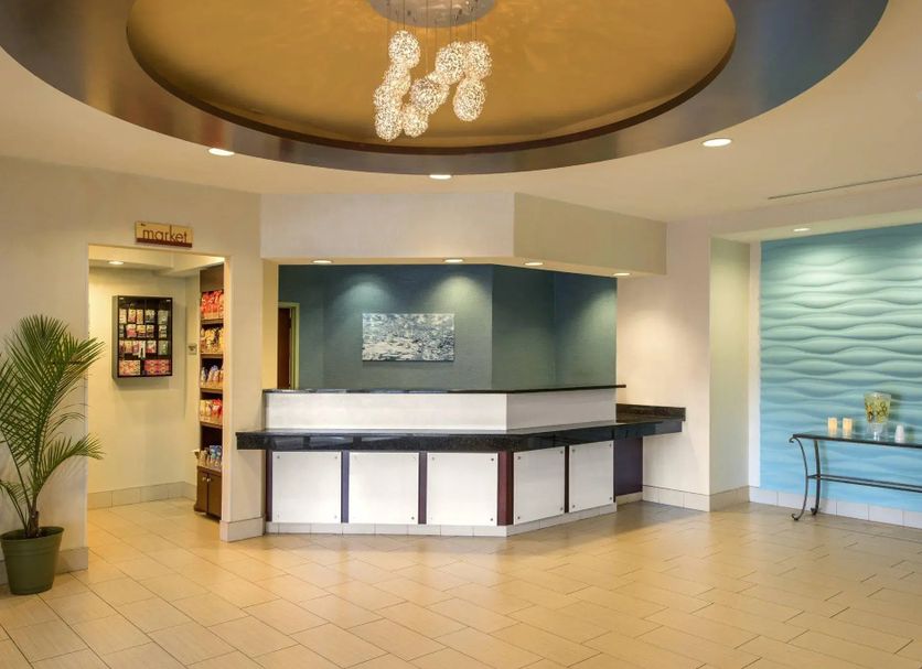 Front desk Photo