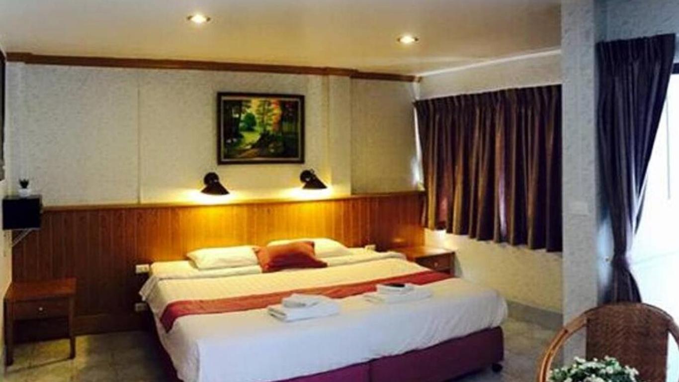 Leng Hotel