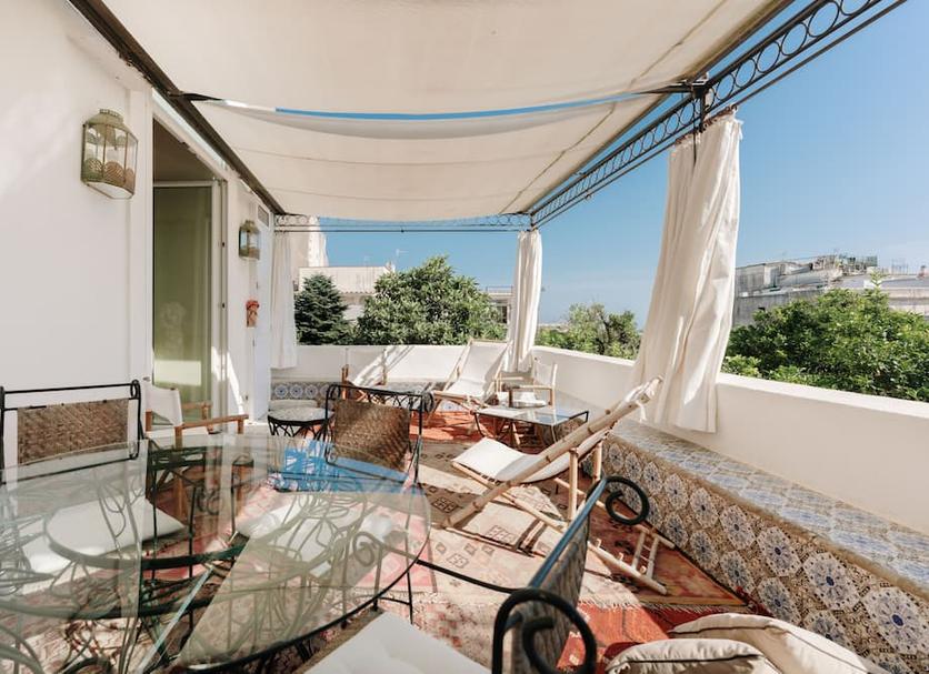 Balcony Photo