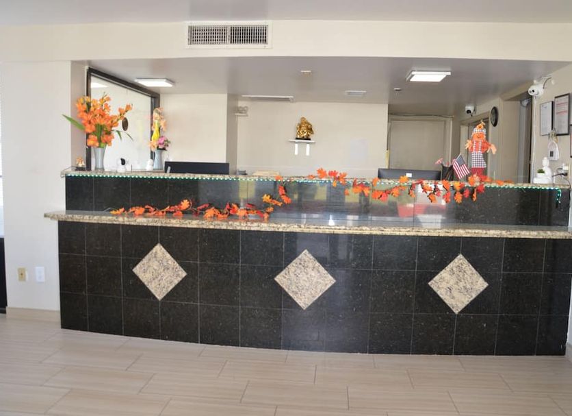 Front desk Photo