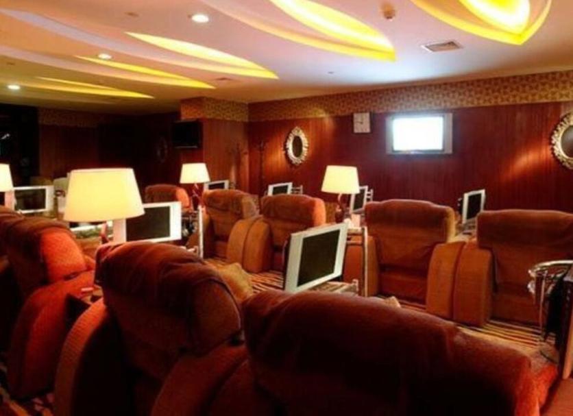 Lounge Photo