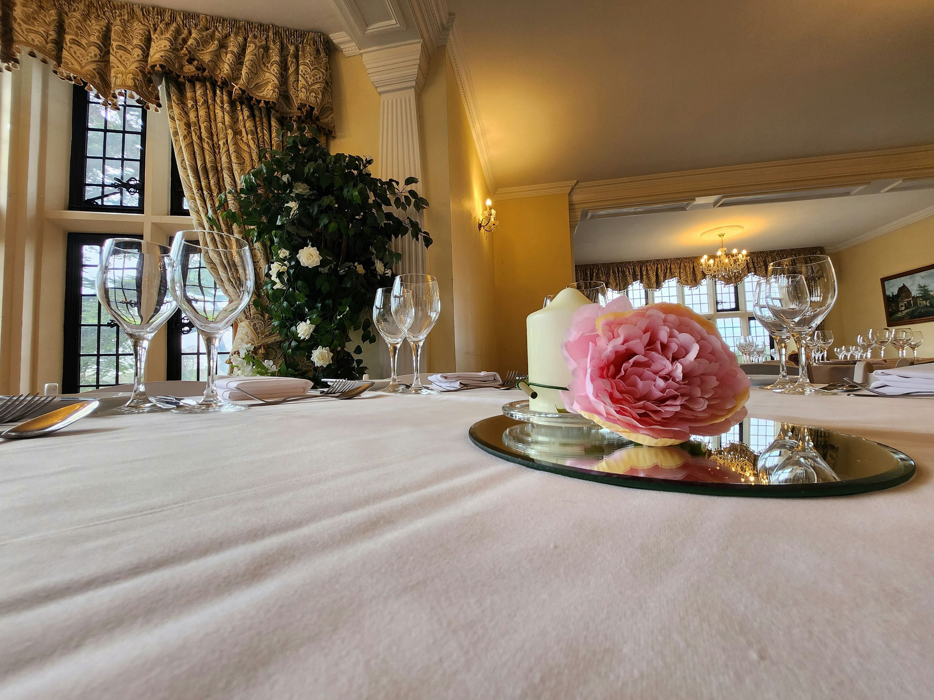 Banquet hall