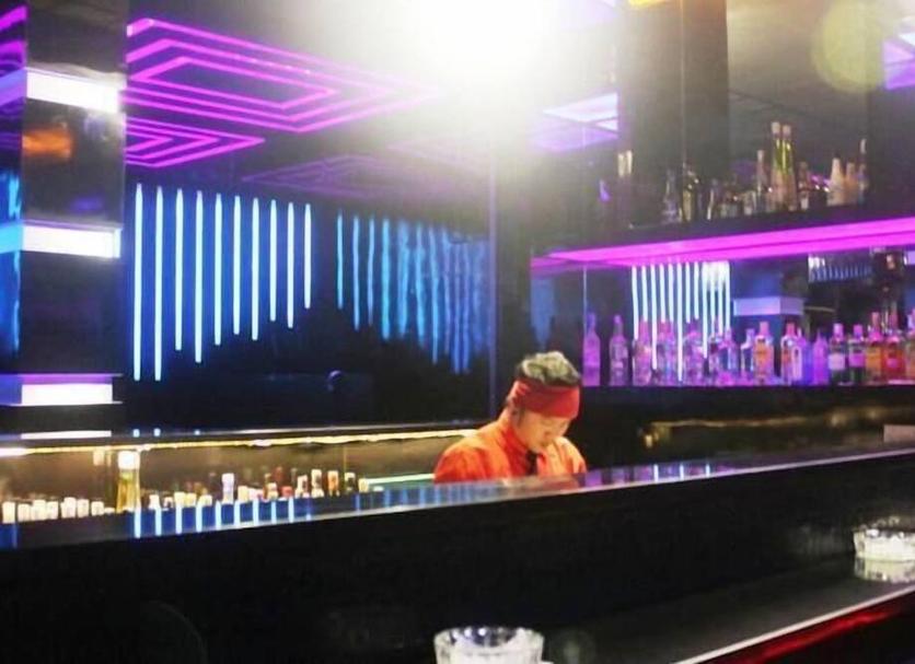 Bar Photo