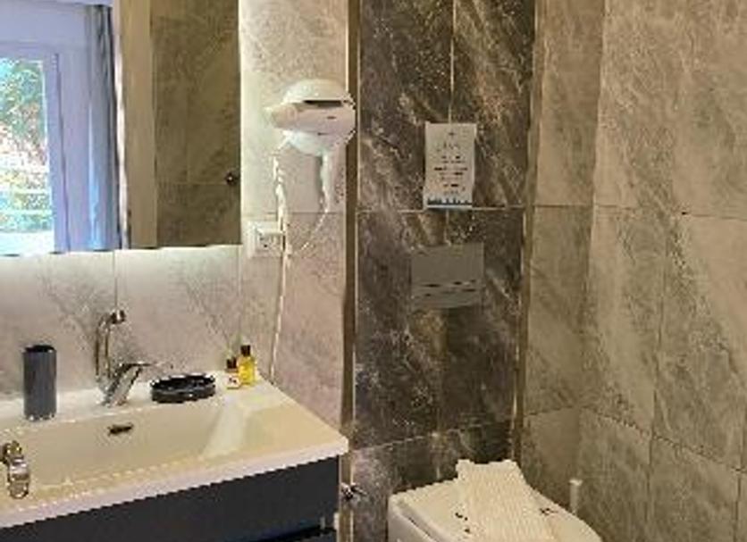 Bathroom Photo