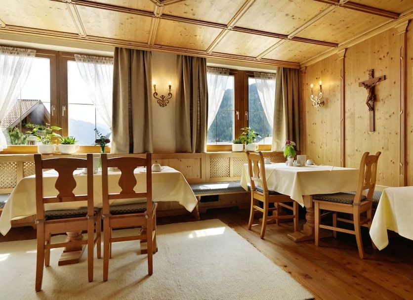 Dining room Photo